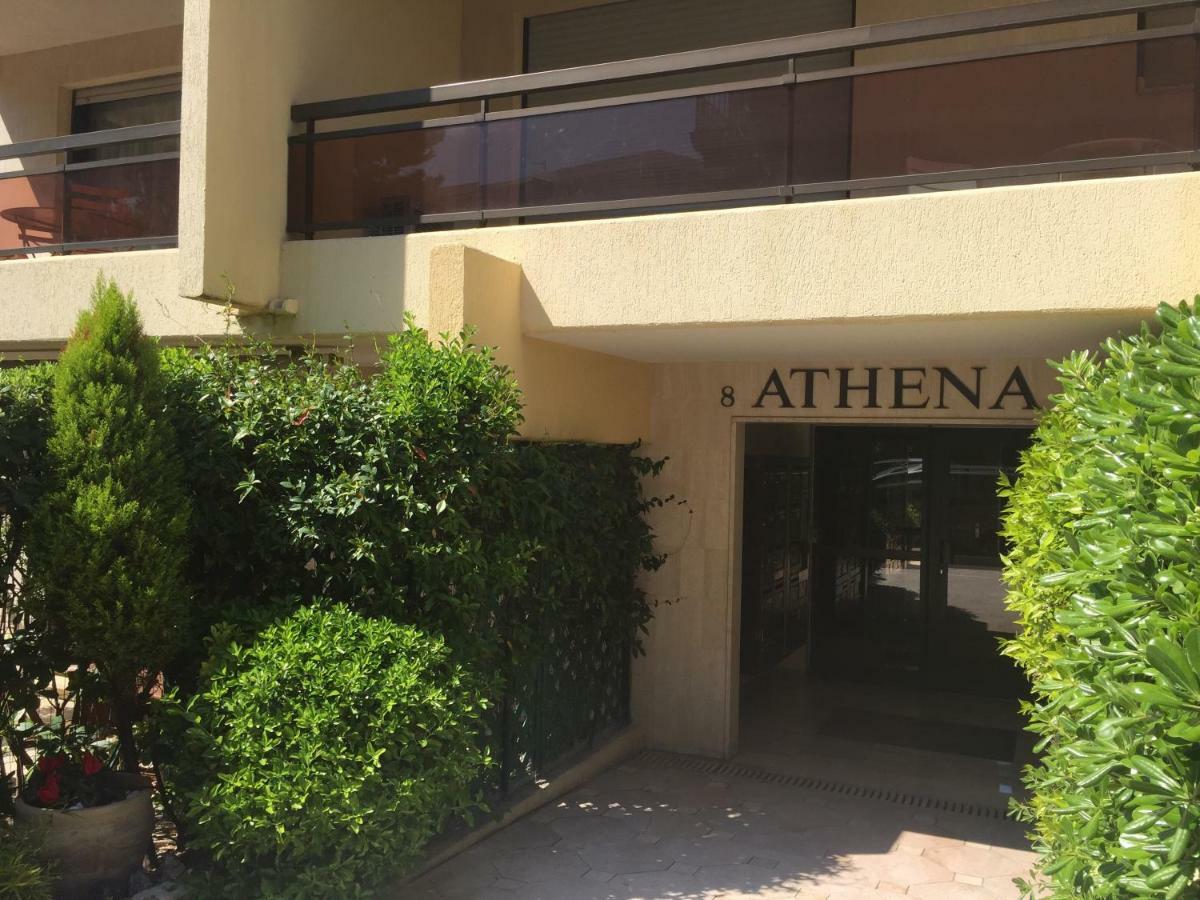 Apartment Athena *